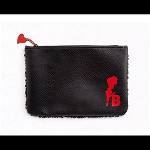 2/$10 IPSY x Betty Boop// makeup bag